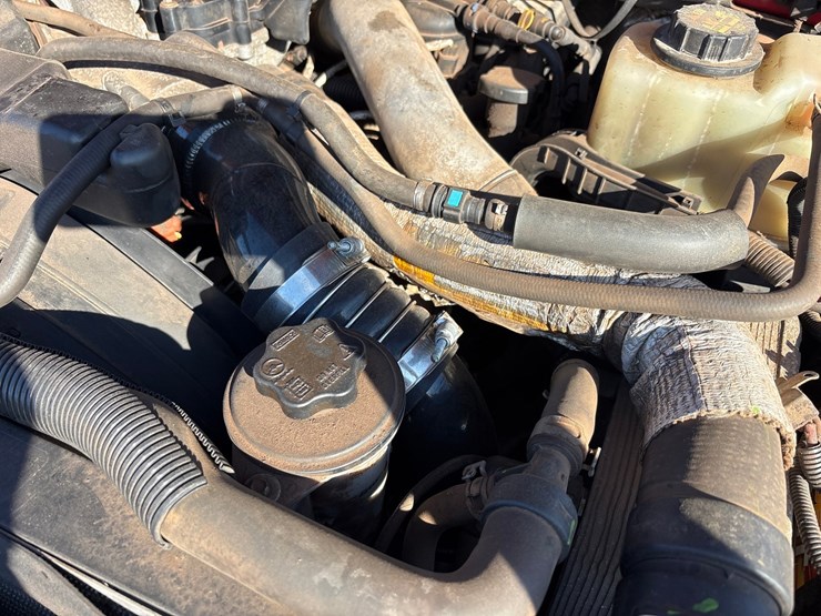 2014-ford-f350-image-29