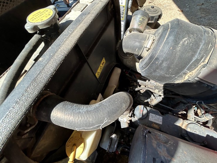 kubota-zd331-image-38