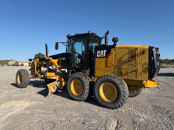 caterpillar-120m2-vhp-plus-image-4
