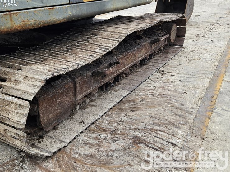 2013-volvo-ec220dl-image-9