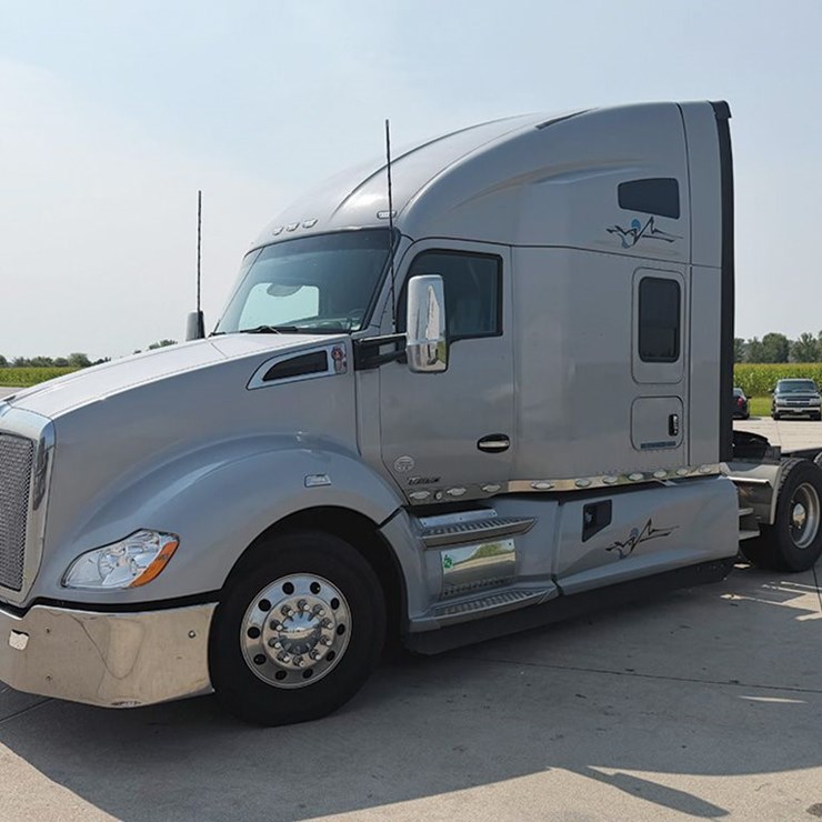 2021 KENWORTH T680