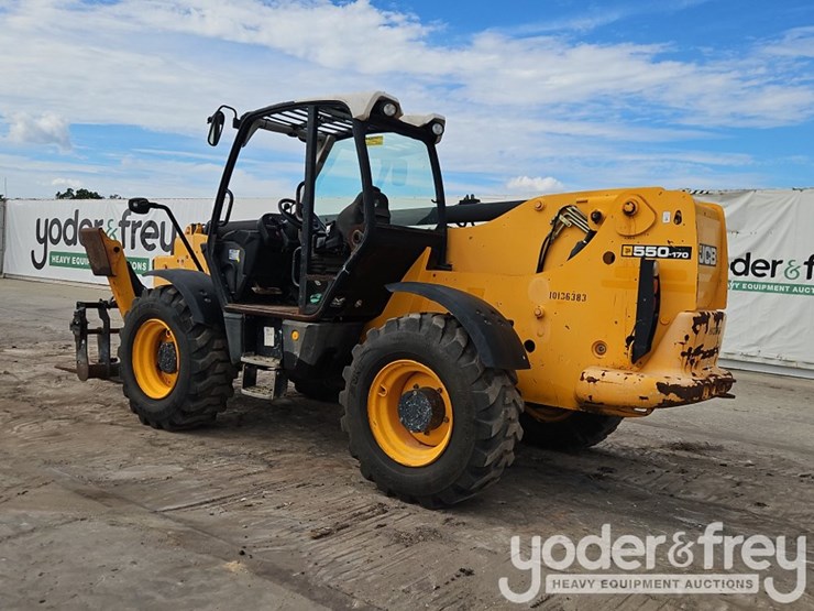 2013-jcb-550-170-image-4