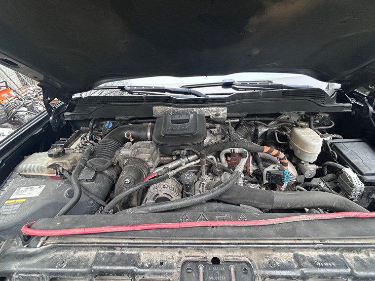 #33-•-2016-chevrolet-silverado-high-country-pickup-truck-image-13