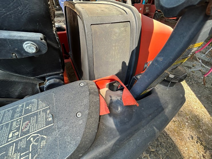 kubota-zd331-image-26