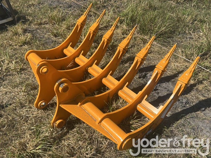 caterpillar-307-image-3