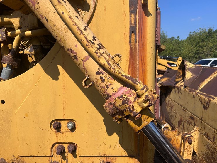 caterpillar-d8k-image-34