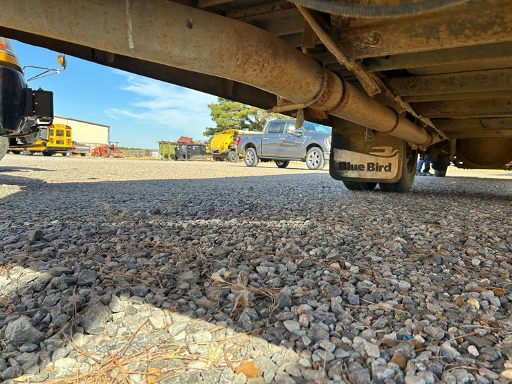 2007-caterpillar-c7-image-26