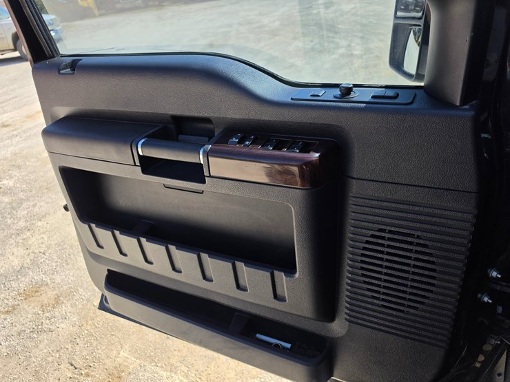 2009-ford-f250-image-46