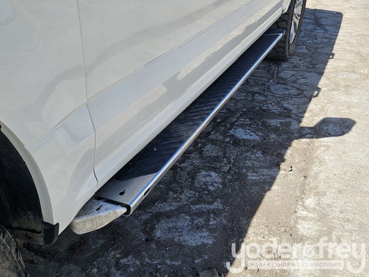 2016-ford-f150-image-16