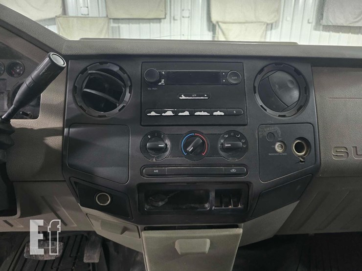 2008-ford-f250-image-14