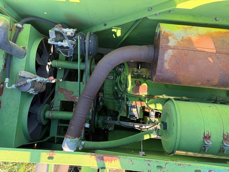 john-deere-4425-image-27