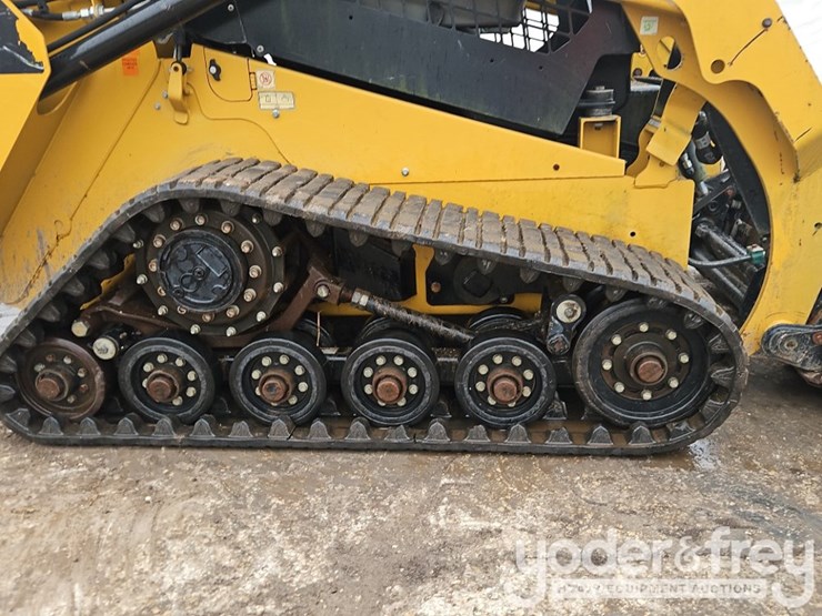 2018-caterpillar-257d-image-7