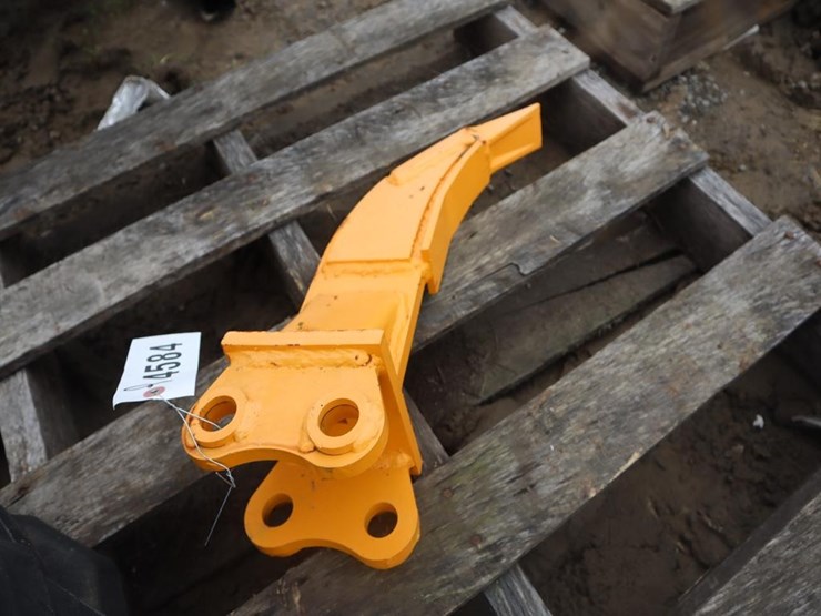 mini-excavator-ripper-image-3