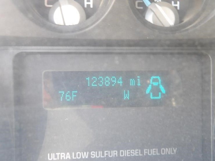 2015-ford-f450-image-22