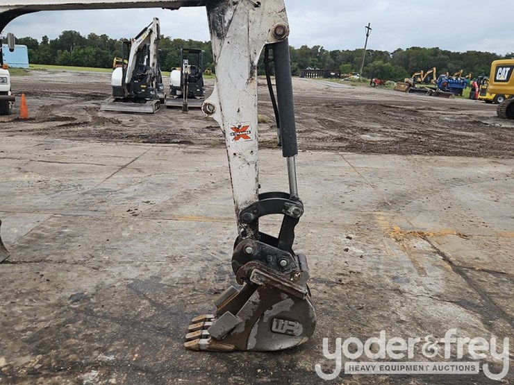 2019-bobcat-e35i-image-12