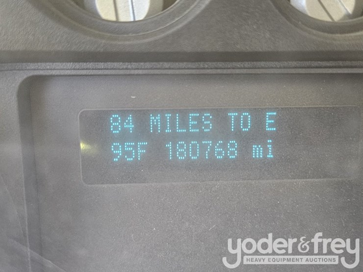 2016-ford-f250-xl-image-30
