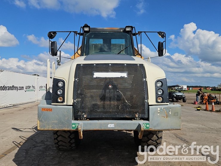 2020-terex-ta300-image-12