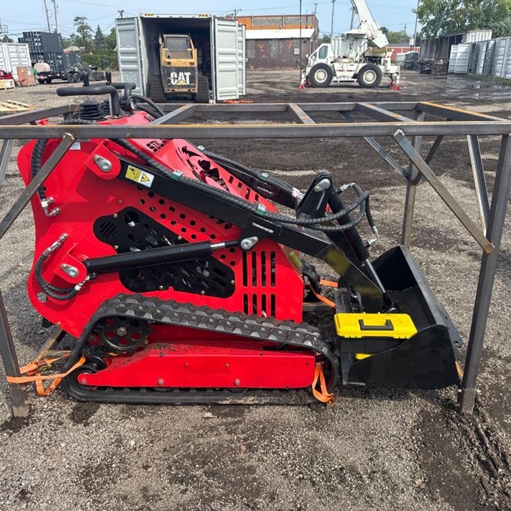 New SD Lanch Co Mini Stand-On Skidloader Model SDLL60