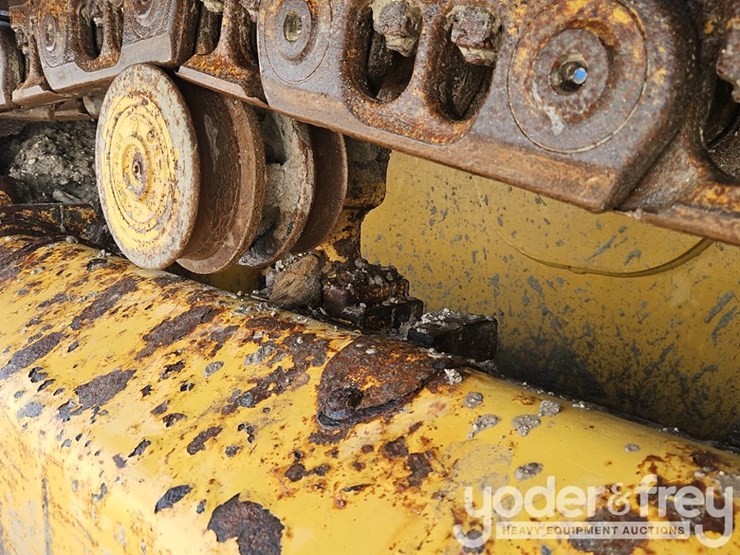 2018-caterpillar-d5k2-lgp-image-13