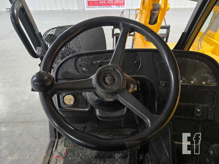 2015-jcb-507-42-image-15