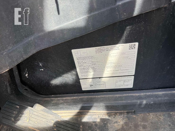 2017-jcb-512-56-image-11