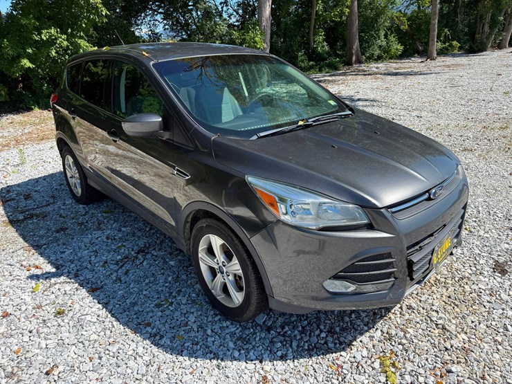2015-ford-escape-image-3