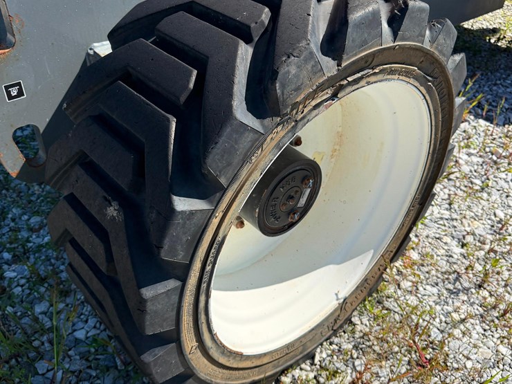 2016-snorkel-660sj-image-12