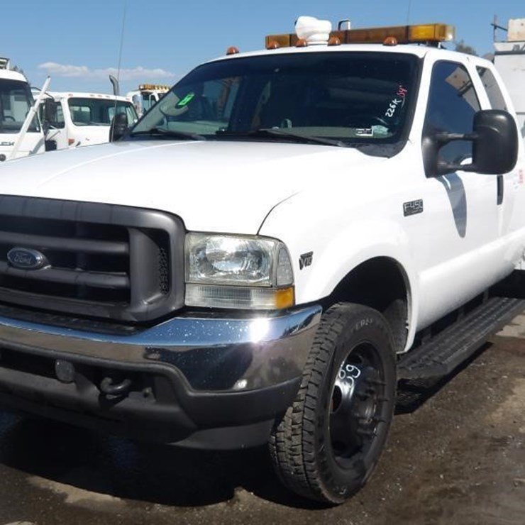 2004 FORD F450