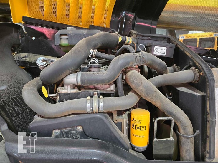 2015-jcb-507-42-image-22