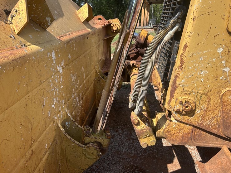 1998-caterpillar-d8r-xl-image-10
