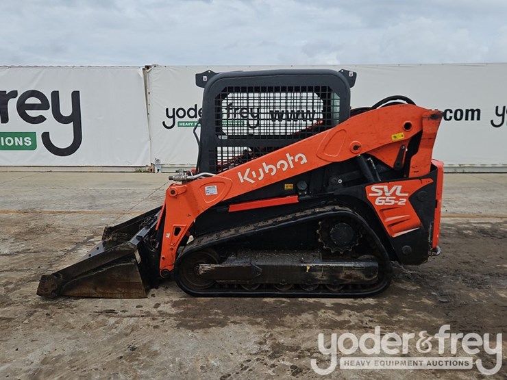 2023-kubota-svl65-2-image-2