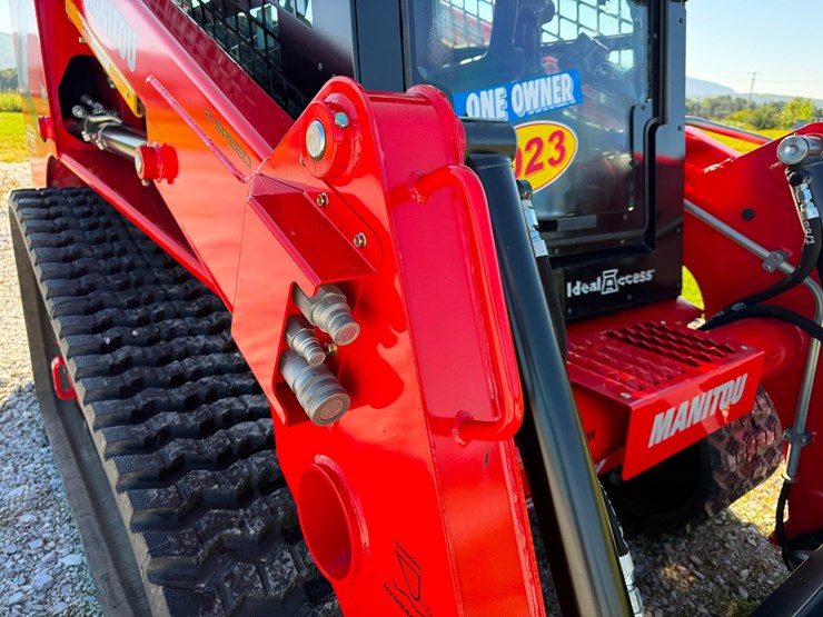 2023-manitou-2150rt-image-11