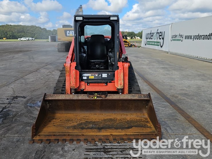 2023-kubota-svl97-2-image-8