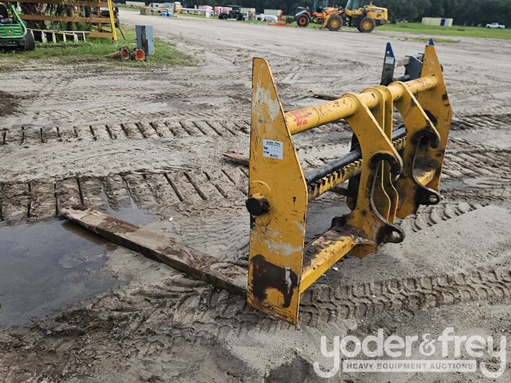 deere-524l-image-2
