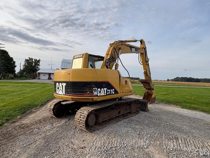 2004-caterpillar-311c-image-5