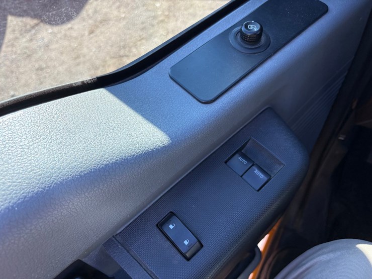 2013-ford-f350-image-64