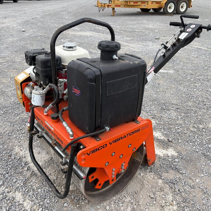 #27 • 2024 VIBCO VIBRATORS GR-3200 WALK BEHIND VIB ROLLER