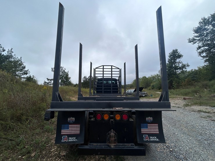 #39-•-2005-sterling-tri-axle-log-truck-image-7