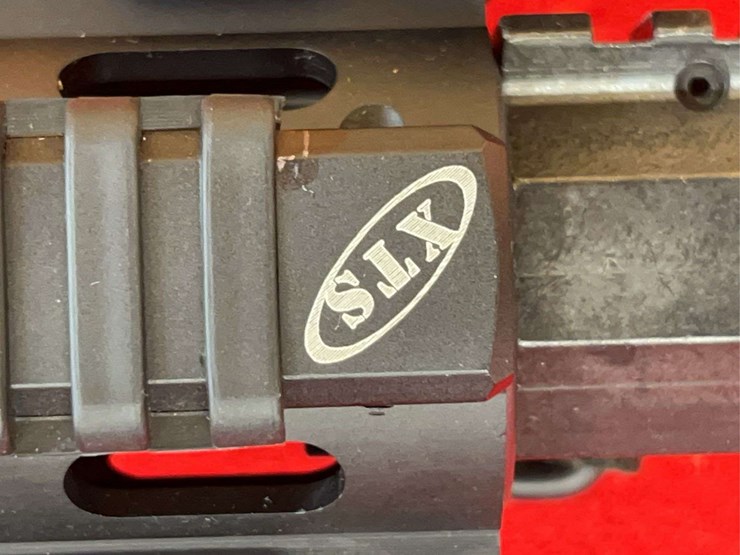 spike's-tactical-model-sl-15-.223-semiauto-rifle-image-17