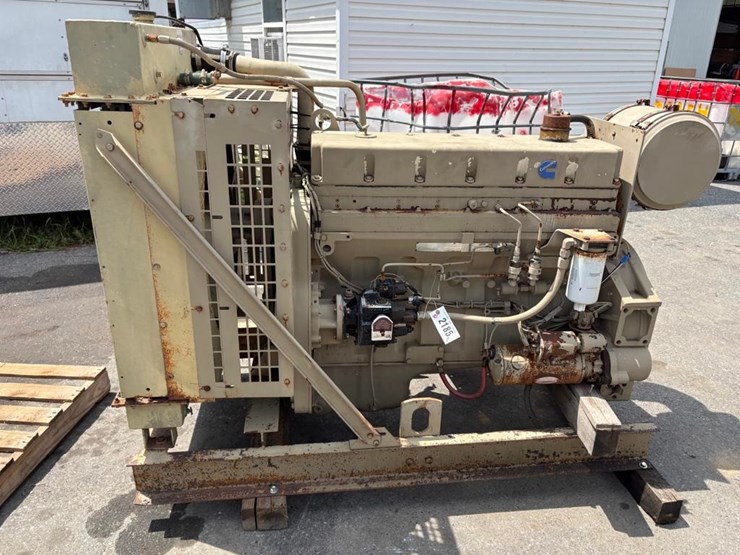 cummins-l10-engine-image-1