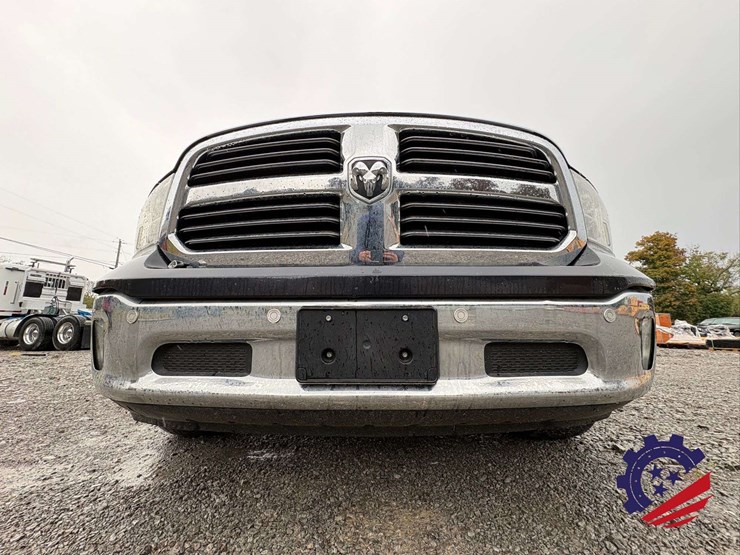 2016-dodge-1500-image-13