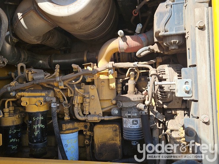 2019-deere-524l-image-17
