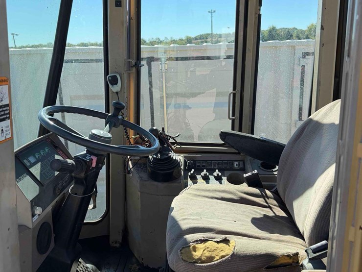 deere-644g-image-23