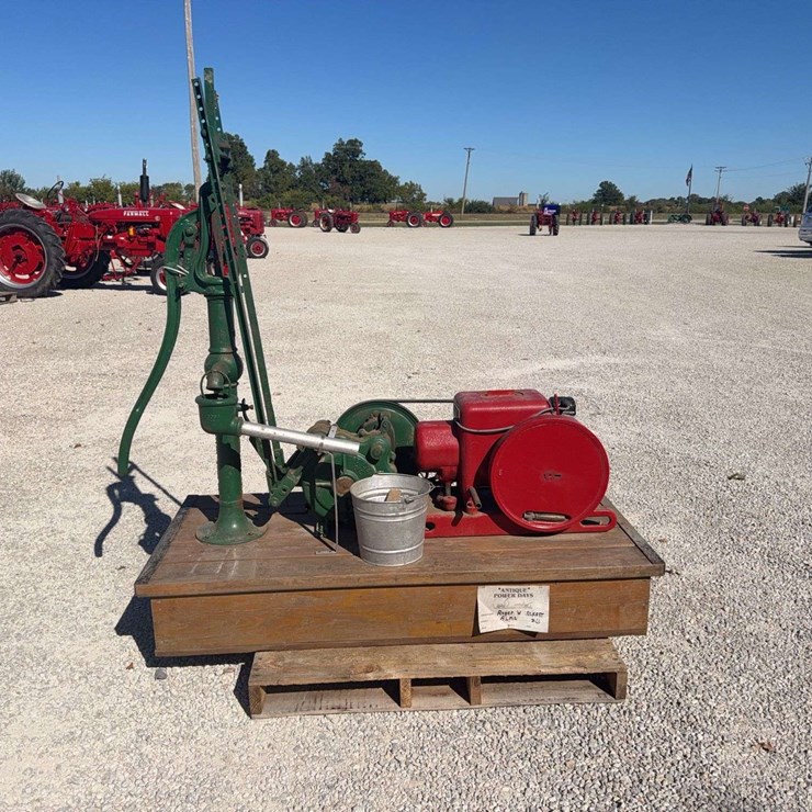 Well Pump Display