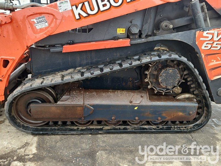 2019-kubota-svl65-2-image-15