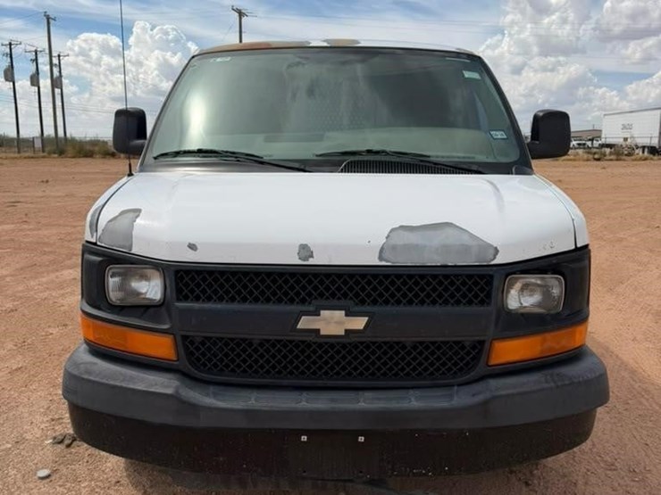 2005-chevrolet-express-1500-image-7