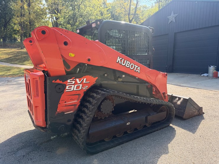 kubota-svl90-2-image-4
