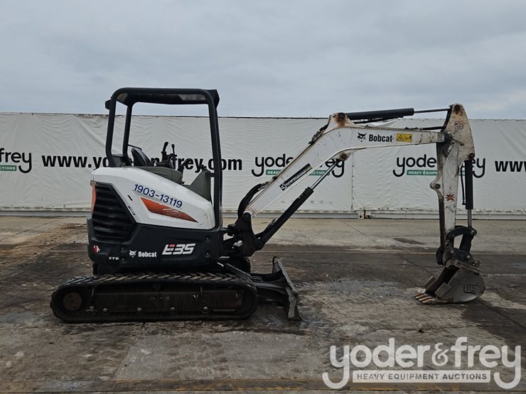2019-bobcat-e35i-image-5