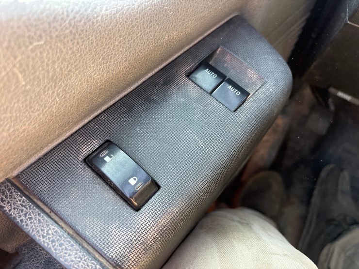 2014-ford-f350-image-63