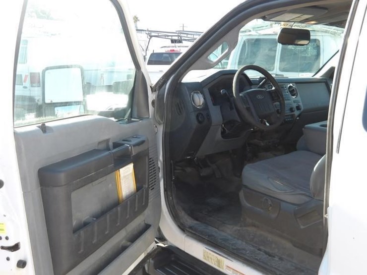 2015-ford-f450-image-18